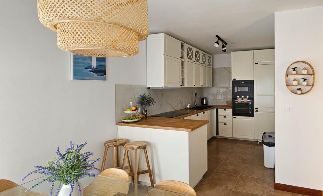 Apartment Bluemare B3 With Shared Pool Ližnjan エクステリア 写真